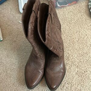 Coconuts by Matisse cowboy boots